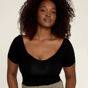 🌟2 for 80$🌟 Numi - The Signature Undershirt